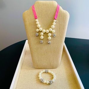 Stella Dot Kids Olive Pearl Bib Necklace & bracelet Set, New